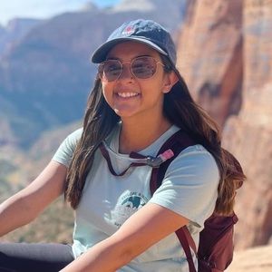 Meet your Posher, Devanshi